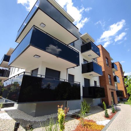 Apartament Perelka เยเลเนียกูรา ภายนอก รูปภาพ