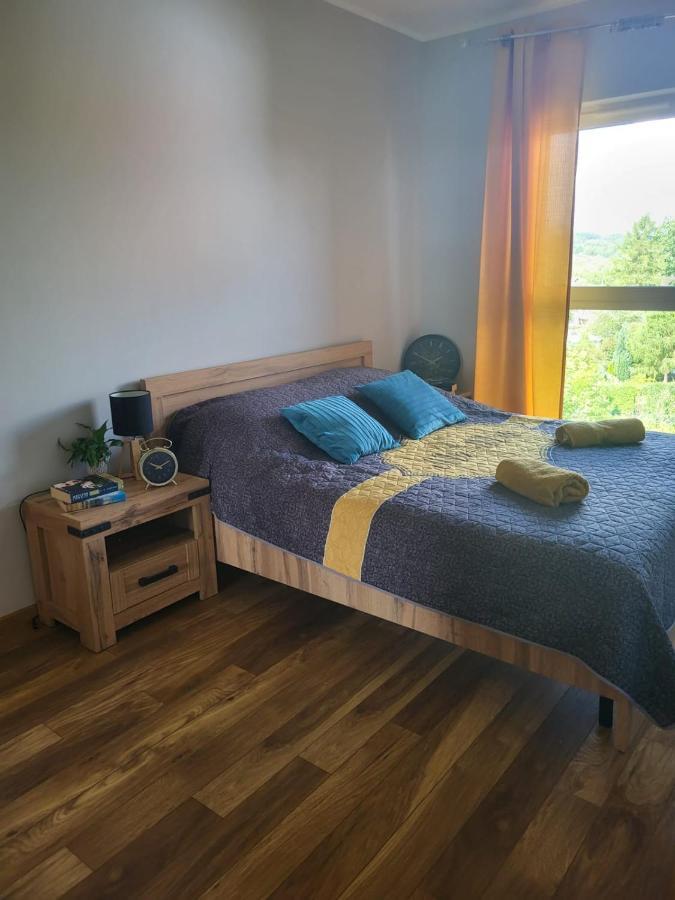 Apartament Perelka เยเลเนียกูรา ภายนอก รูปภาพ