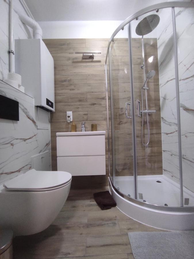 Apartament Perelka เยเลเนียกูรา ภายนอก รูปภาพ